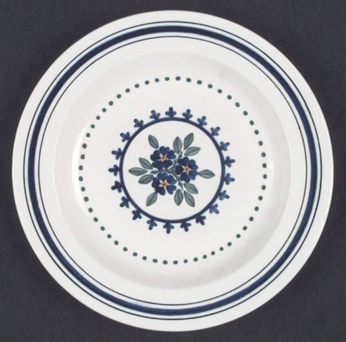 A6867 Bread & Butter Plate by Wedgwood-1