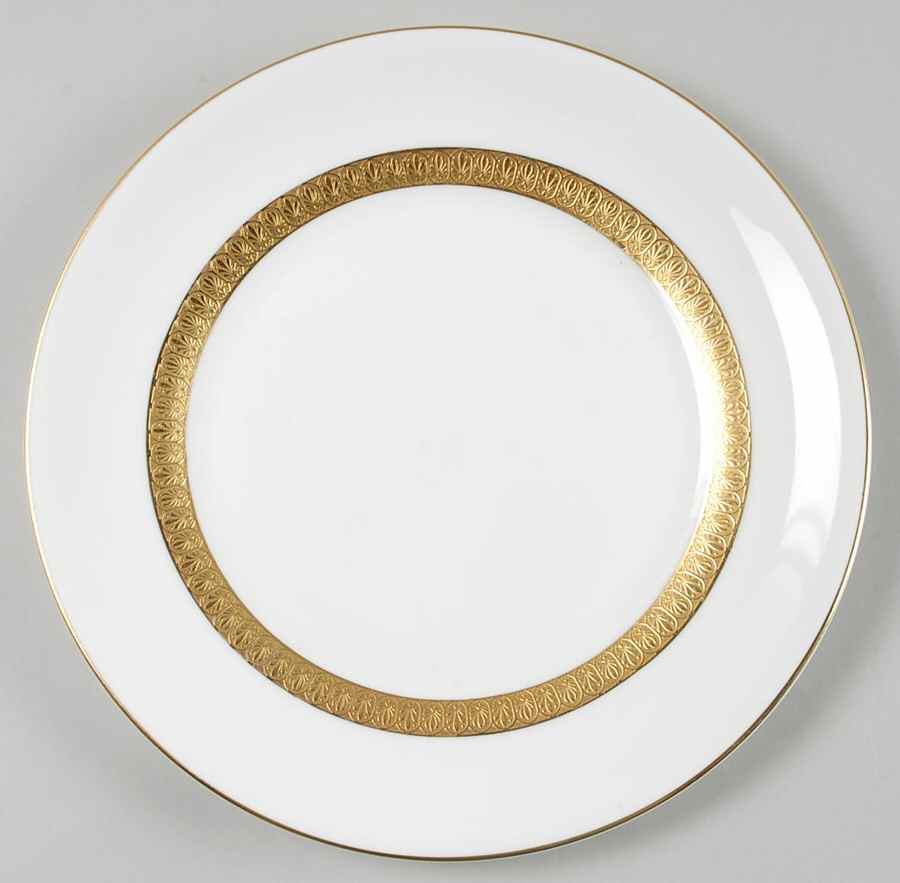 Adelphi Luncheon Plate by Wedgwood-1