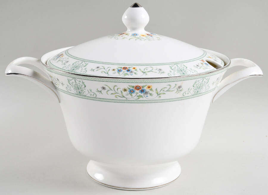 Agincourt Green Tureen &  Lid by Wedgwood-1