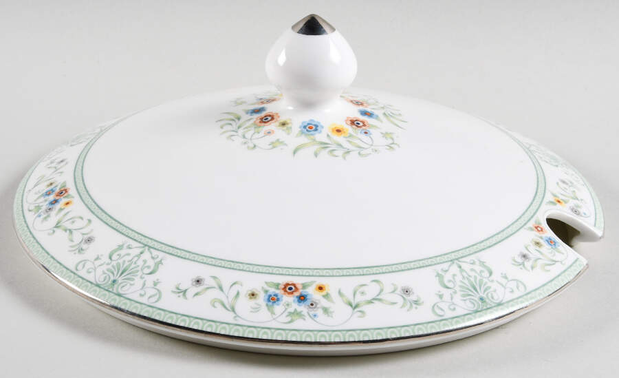 Agincourt Green Lid for Tureen by Wedgwood-1