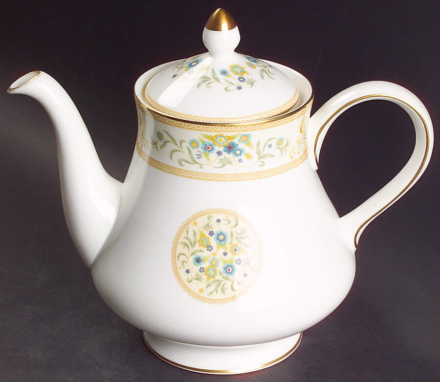 Agincourt Ivory Teapot & Lid by Wedgwood-1