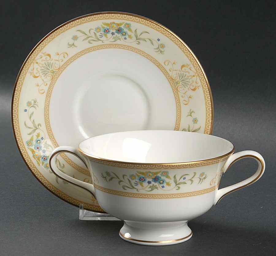 Agincourt Ivory Footed Cream Soup Bowl & Saucer Set by Wedgwood-1