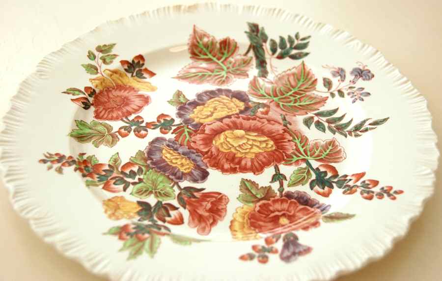 AK8220 Dinner Plate by Wedgwood-1