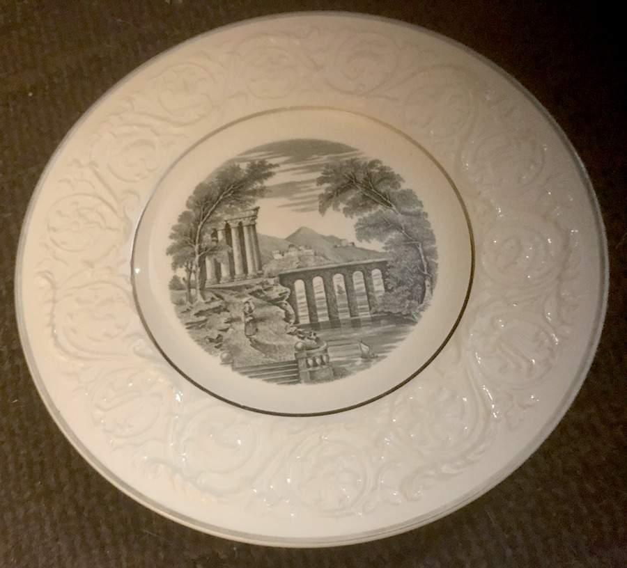 AL8071 Luncheon Plate by Wedgwood-1