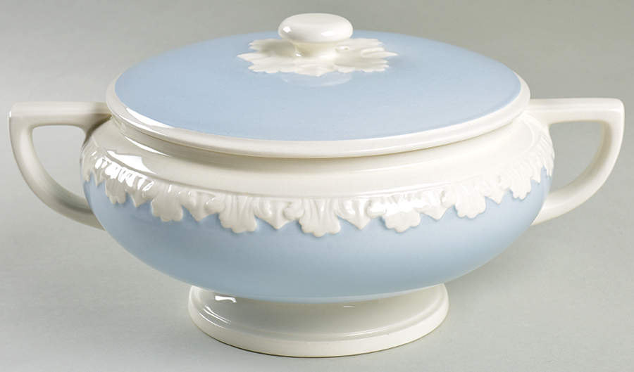 Albion Corinthian Blue Round Covered Vegetable by Wedgwood-1