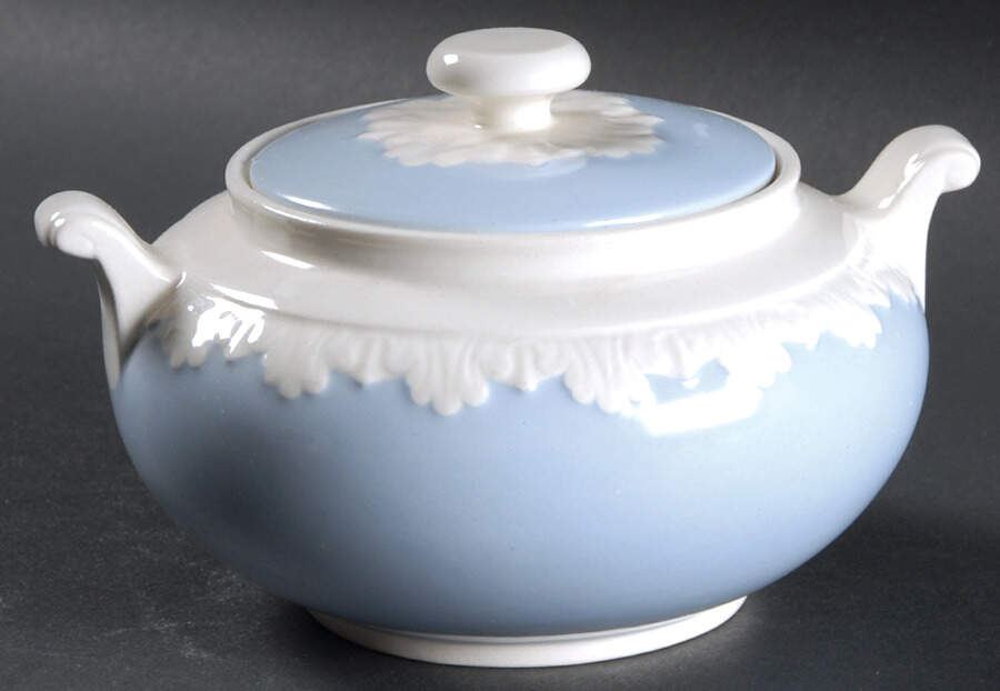 Albion Corinthian Blue 146 Shape Sugar Bowl & Lid by Wedgwood-1