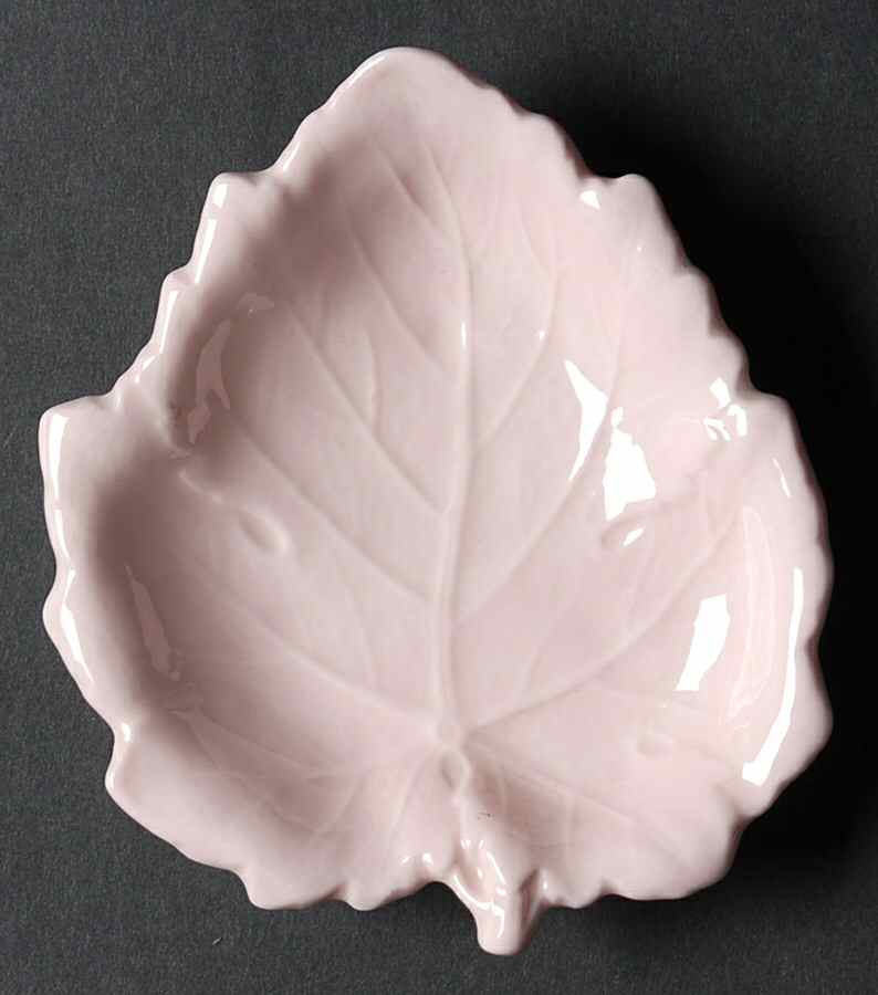 Alpine Pink (No Design, No#, Smooth) Small Ashtray by Wedgwood-1