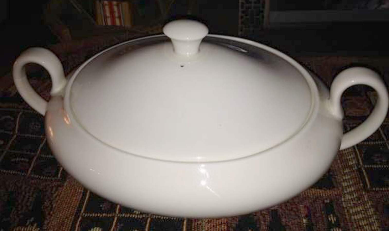 Alpine White Oval Covered Vegetable by Wedgwood-1