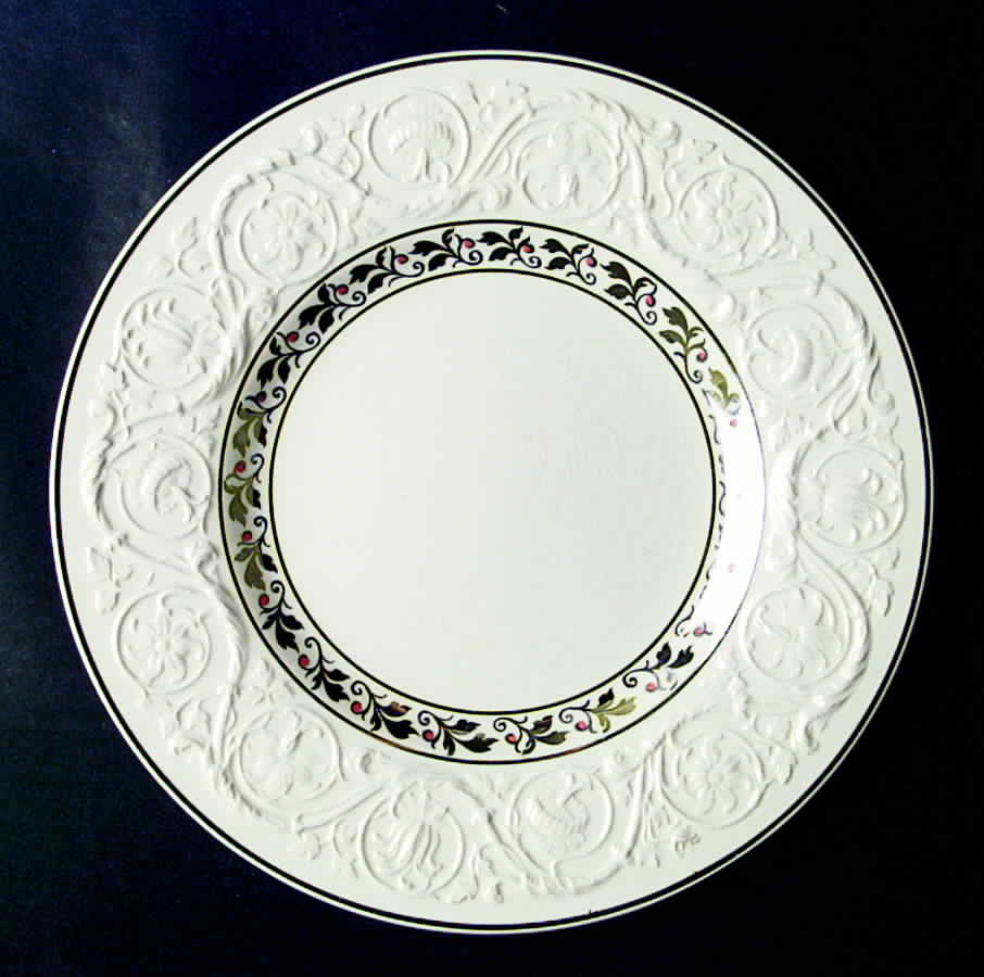AM7943 Dinner Plate by Wedgwood-1