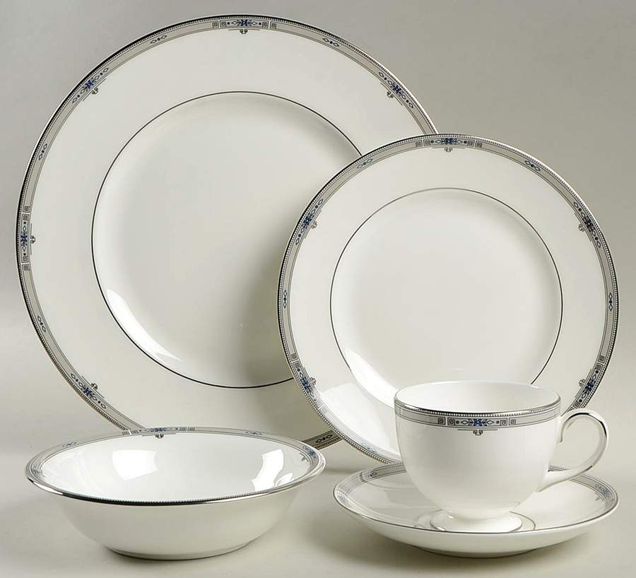 Amherst (Platinum Trim) 5 Piece Place Setting by Wedgwood-1