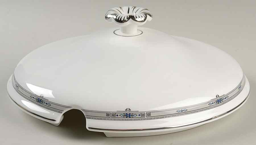 Amherst (Platinum Trim) Lid for Tureen by Wedgwood-1