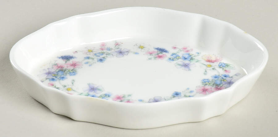Angela Silver Tray by Wedgwood-1
