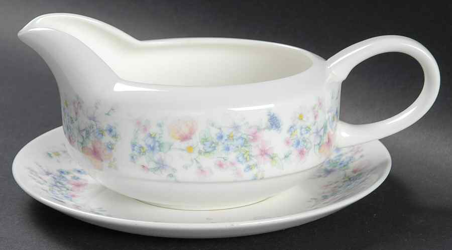 Angela Gravy Boat & Underplate by Wedgwood-1
