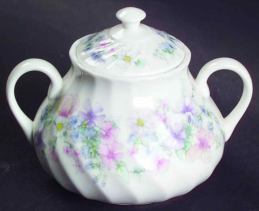 Angela Mini Sugar Bowl & Lid by Wedgwood-1