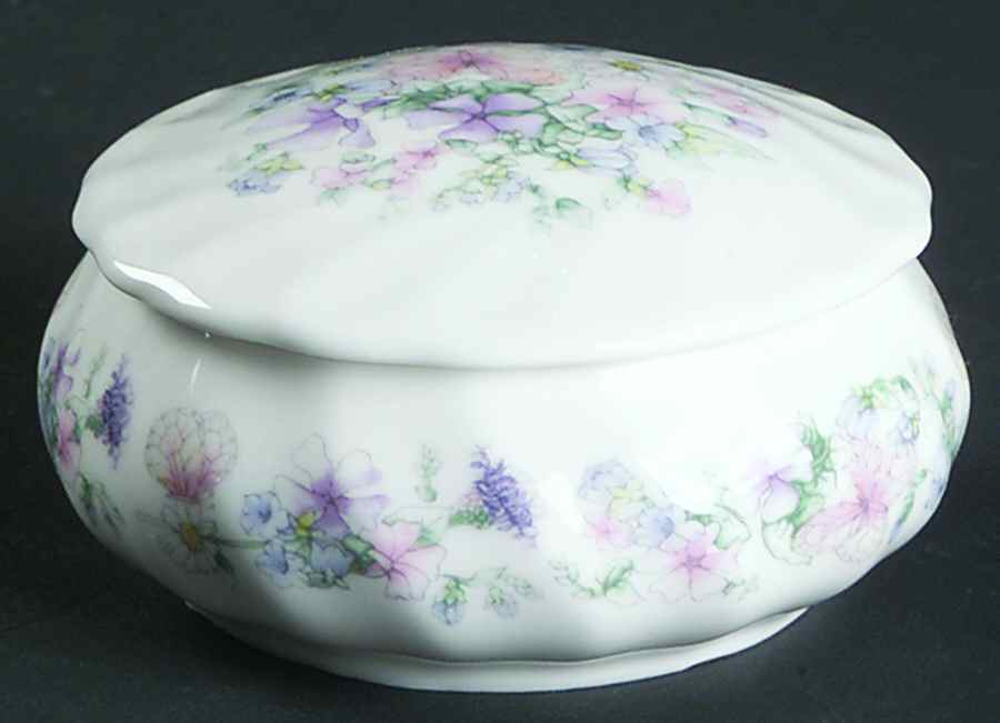 Angela Round Box & Lid by Wedgwood-1
