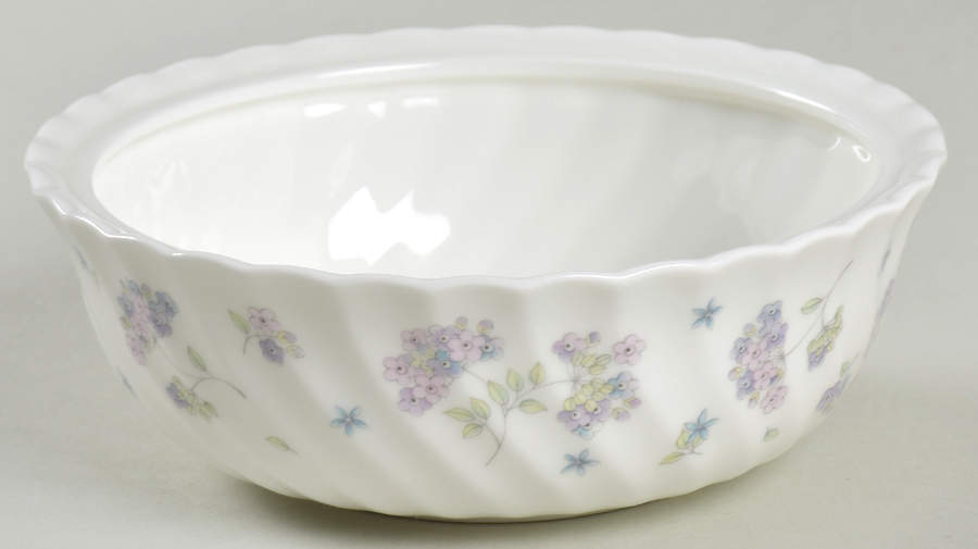 April Flowers Murray Dish, No Lid by Wedgwood-1