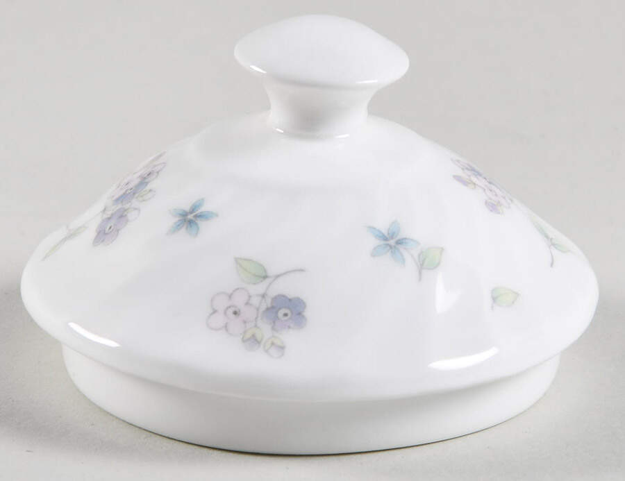 April Flowers Lid for Sugar Bowl by Wedgwood-1