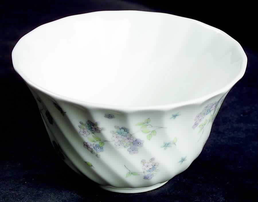 April Flowers Open Sugar Bowl by Wedgwood-1