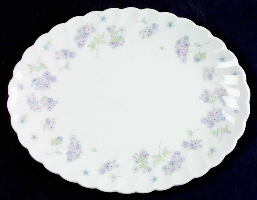 April Flowers Small Oval Tray by Wedgwood-1