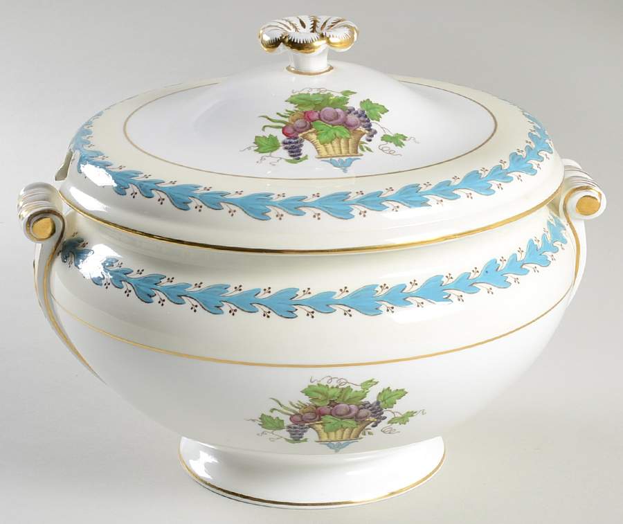 Appledore Tureen &  Lid by Wedgwood-1