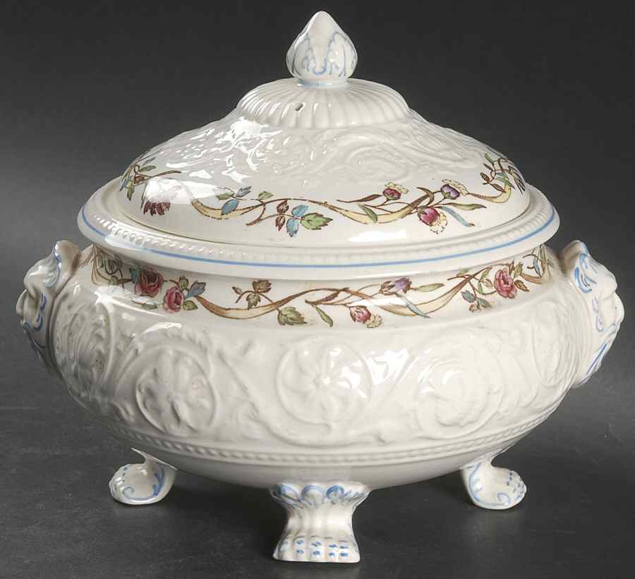 Argyle Round Covered Vegetable by Wedgwood-1