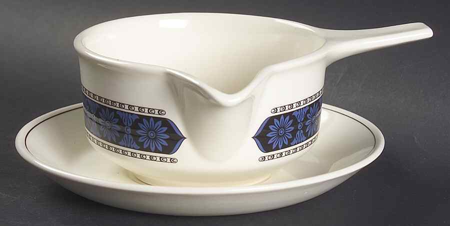 Argosy Gravy Boat & Underplate by Wedgwood-1