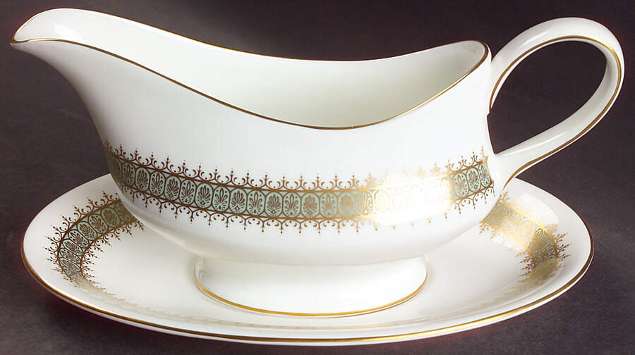 Argyll Gravy Boat & Underplate by Wedgwood-1