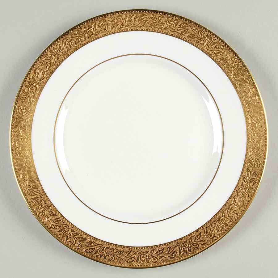Ascot Luncheon Plate by Wedgwood-1