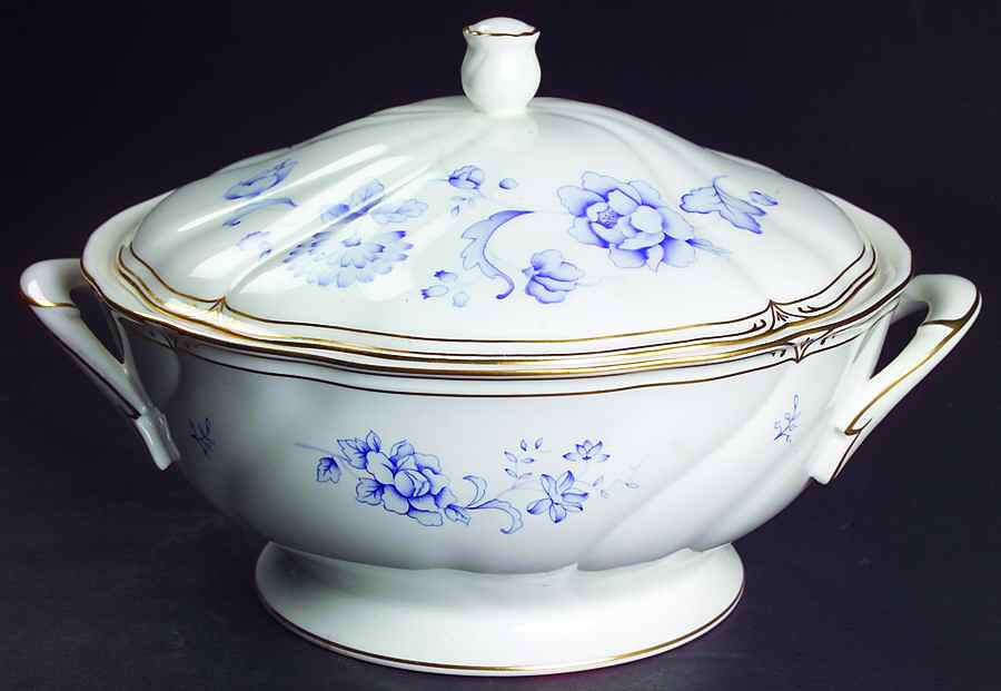 Ashbury Round Covered Vegetable by Wedgwood-1