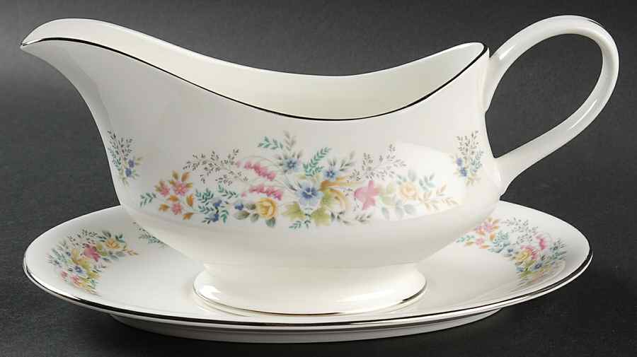 Aspen Gravy Boat & Underplate by Wedgwood-1