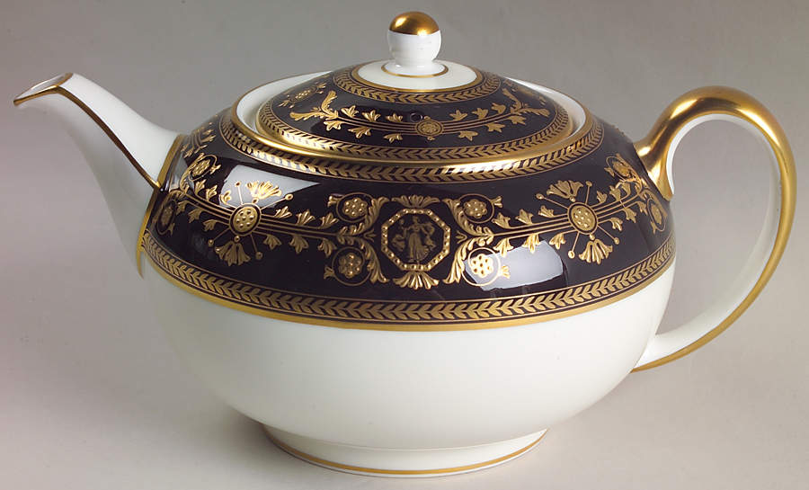 Astbury Black Teapot & Lid by Wedgwood-1