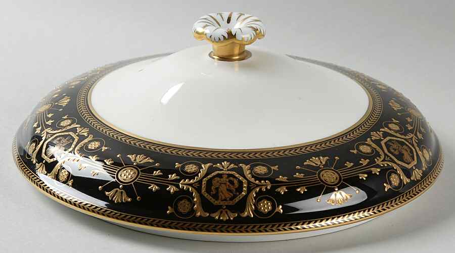 Astbury Black Lid for Round Vegetable by Wedgwood-1