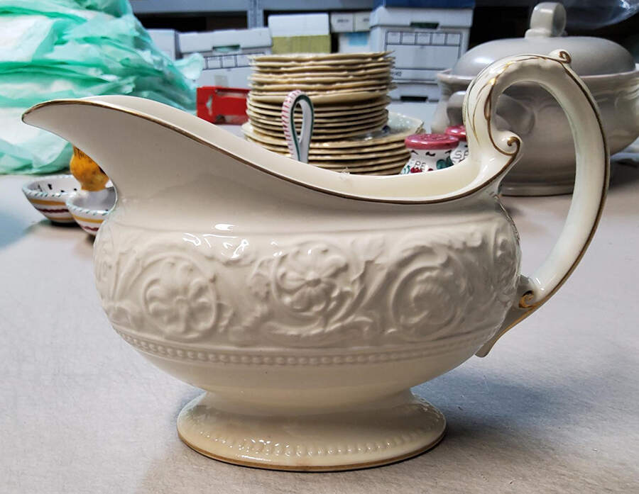 Athenian Gold Gravy Boat by Wedgwood-1
