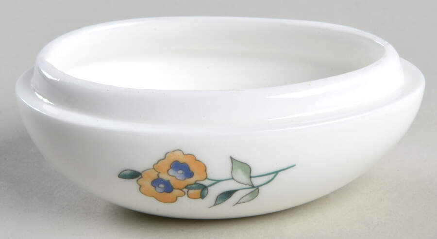 Avebury 2" Egg Box No Lid by Wedgwood-1