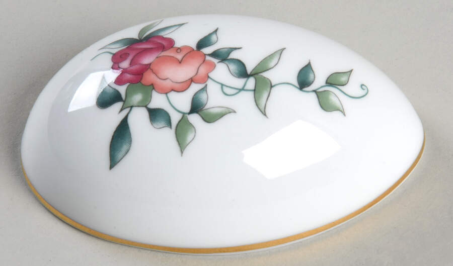 Avebury Lid for 2" Egg Box by Wedgwood-1