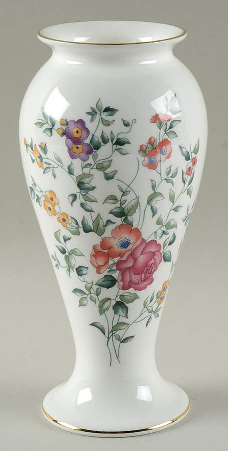 Avebury 8" Vase by Wedgwood-1