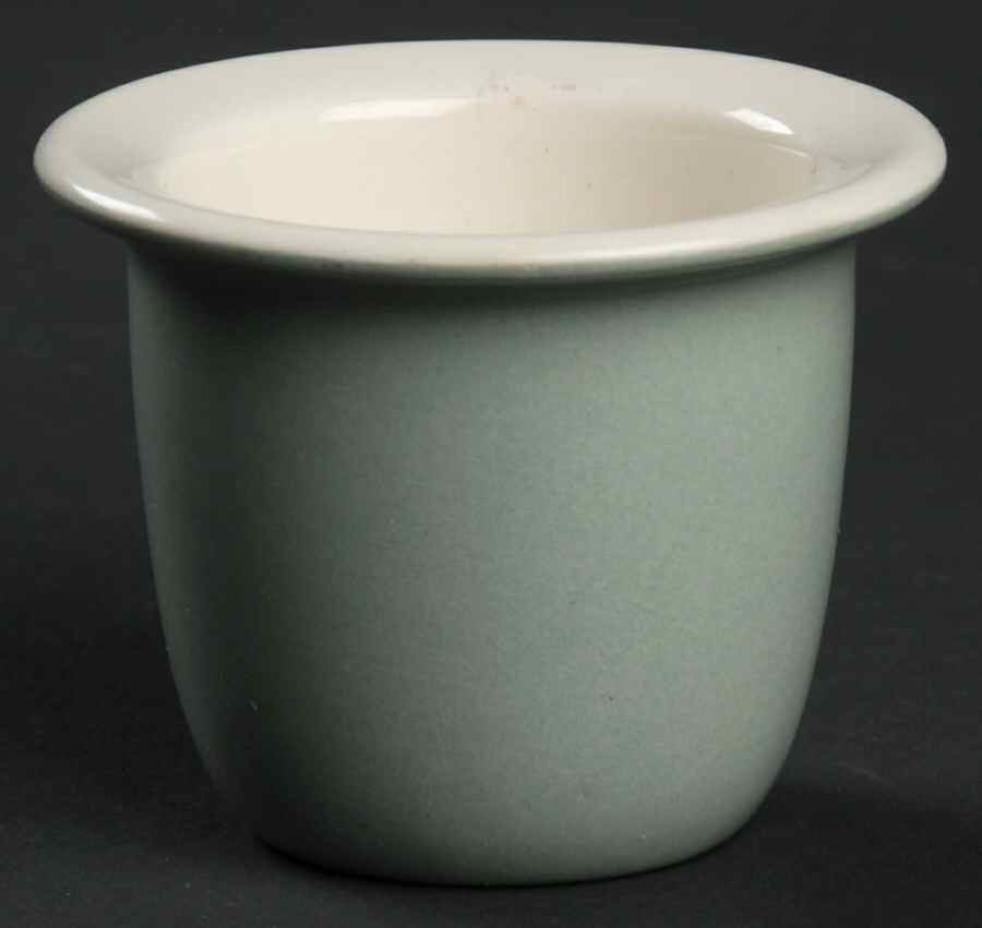 Barlaston Green Single Egg Cup by Wedgwood-1