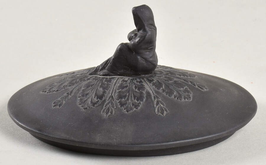 Basalt Black Lid for Mini Teapot by Wedgwood-1