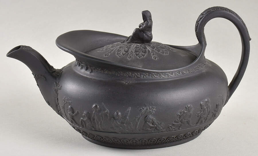 Basalt Black Mini Teapot & Lid by Wedgwood-1