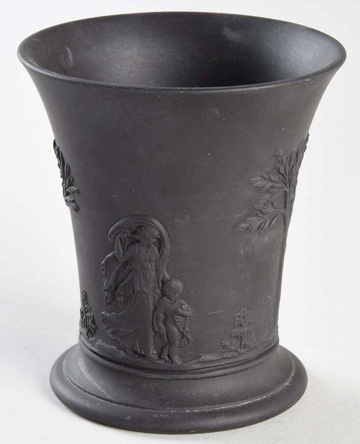 Basalt Black Garden Posey Pot by Wedgwood-1
