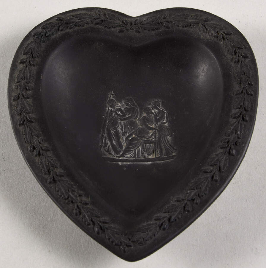 Basalt Black Small Heart Shape Ashtray by Wedgwood-1