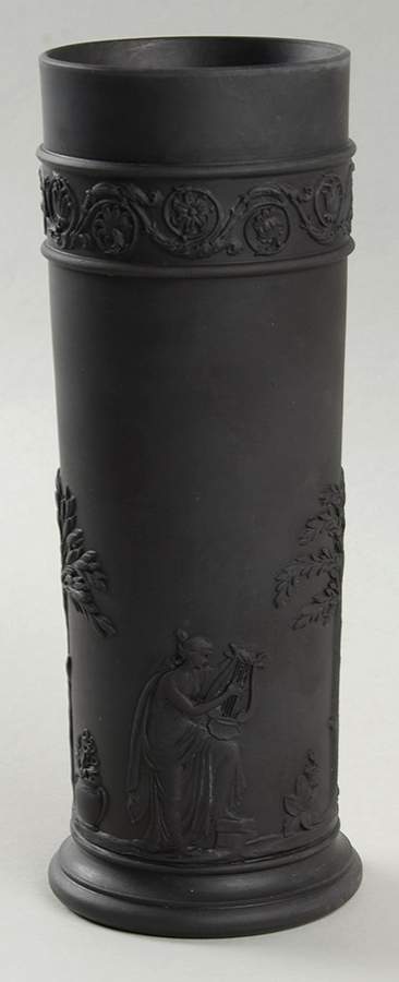 Basalt Black Spill Vase by Wedgwood-1