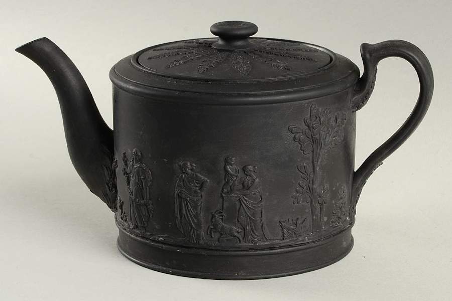 Basalt Black Mini Teapot & Lid by Wedgwood-1