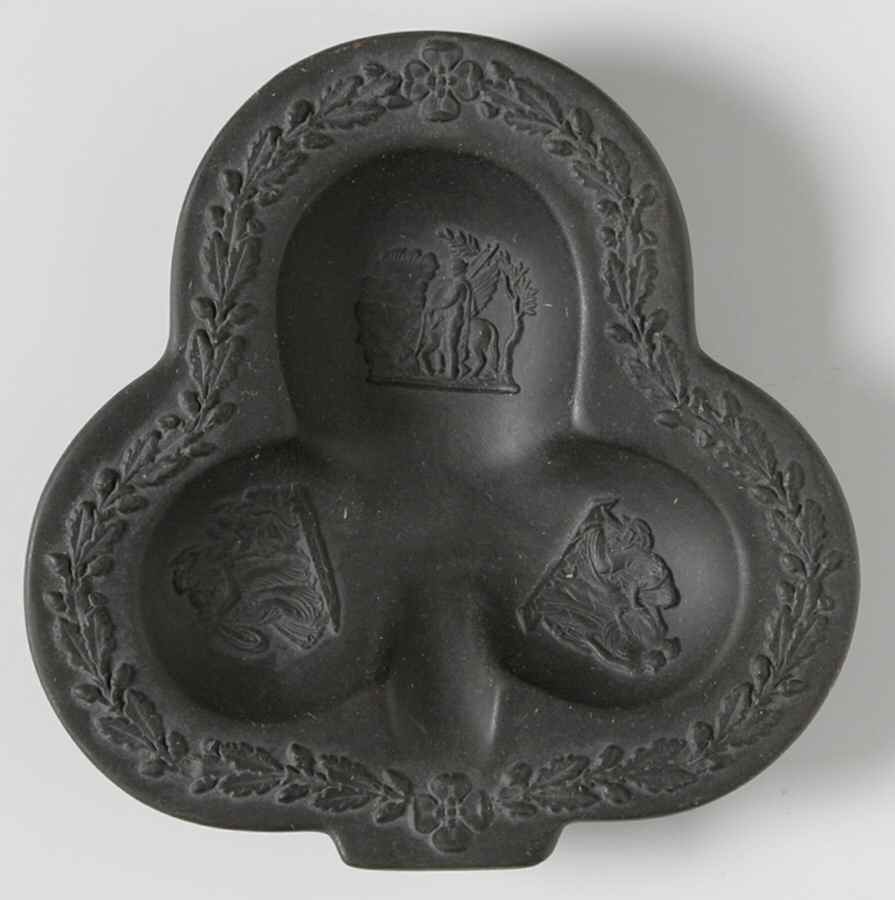 Basalt Black Small Club Shape Ashtray by Wedgwood-1