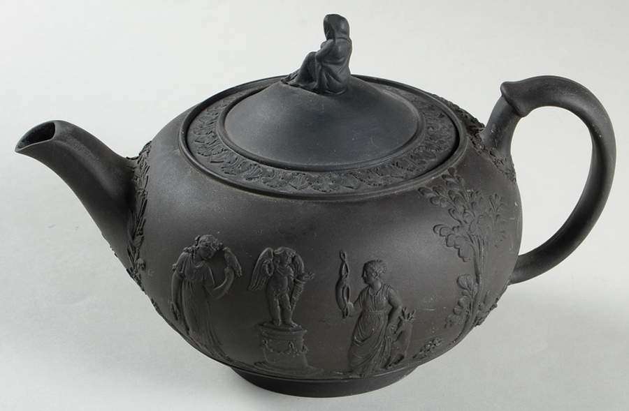 Basalt Black Teapot & Lid by Wedgwood-1