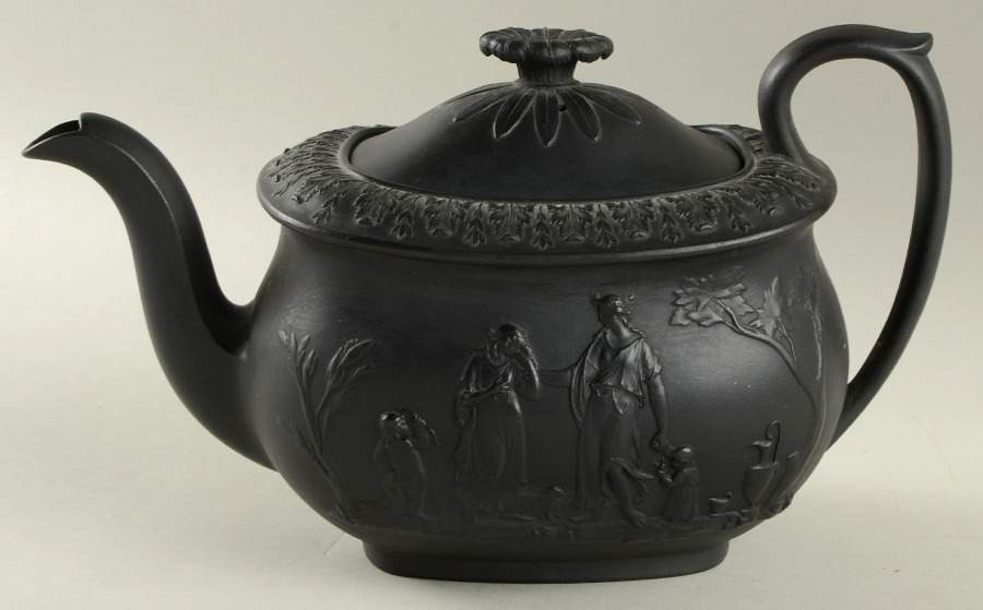 Basalt Black Teapot & Lid by Wedgwood-1
