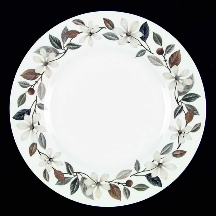 Beaconsfield Dinner Plate by Wedgwood-1