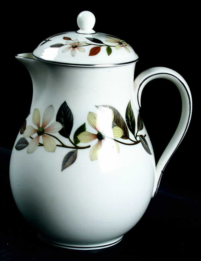 Beaconsfield Hot Water Jug & Lid by Wedgwood-1