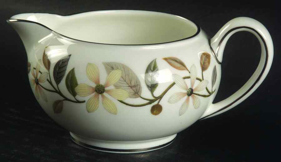 Beaconsfield 146 Shape Creamer by Wedgwood-1