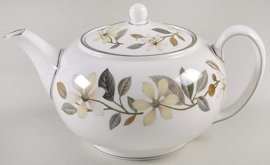 Beaconsfield Teapot & Lid by Wedgwood-1